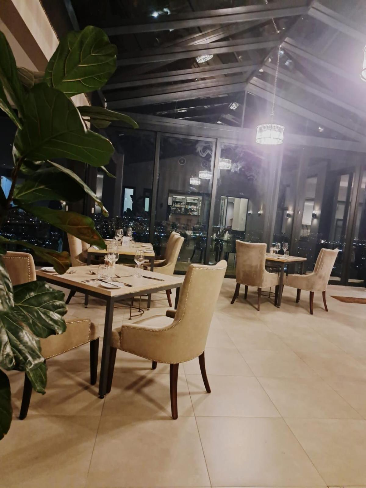 The Northcliff Boutique Hotel Йоханесбург Екстериор снимка